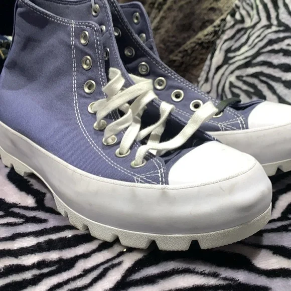 Nice Converse Lugged Blue Hi top Sneakers size 10US MEN 8 WomenUS - Picture 3 of 5